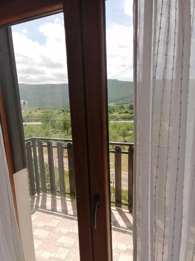 Farma & Apartmani Opg Sasa Delic Korenica Exteriör bild